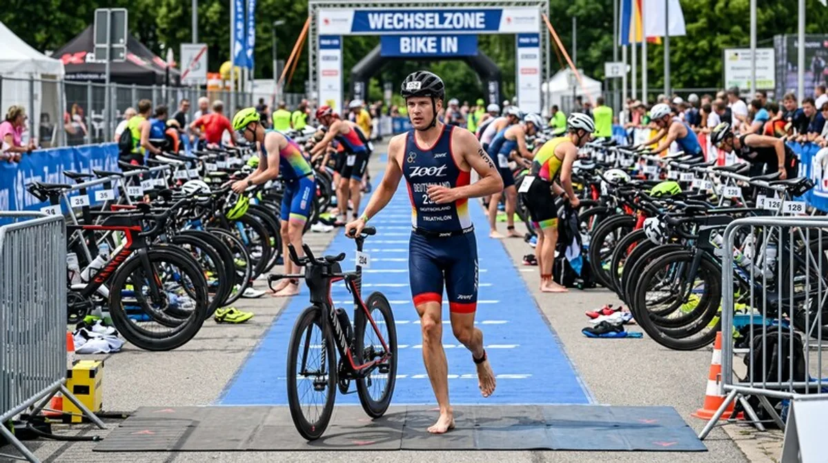 Triathlon Radfahren: Tipps, Ausrüstung & Wettkampf